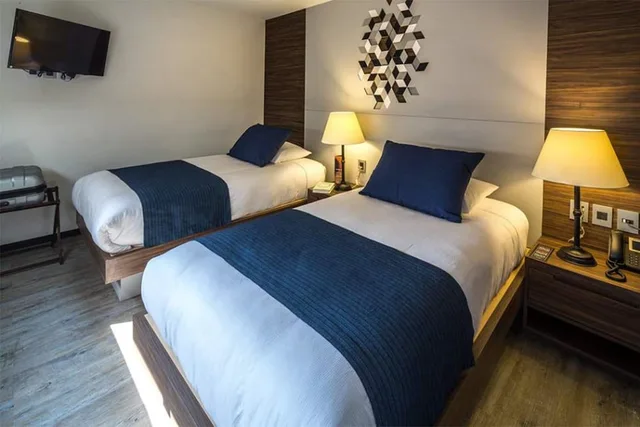 جناح بسريرين منفصلين بمطبخ، FlowSuites WTC 2/4