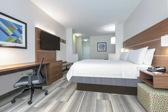 جناح بسرير كينج لذوي الإعاقة، Holiday Inn Express Suites Clute Lake Jackson 1/4