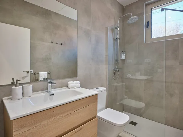 غرفة ديلوكس بسرير مزدوج، Paseo Suites Hotel 3/3
