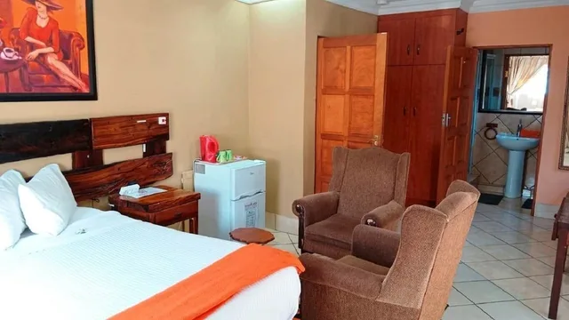 غرفة ديلوكس بسرير كوين، Acre Of Africa Guest Venue 1/6