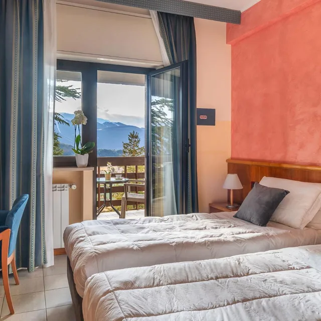 غرفة بسرير مزدوج أو سريرين منفصلين، Cipriani Park Hotel 3/10