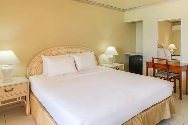 غرفة شهر العسل بإطلالة على المسبح، Barbados Beach Club 3/4