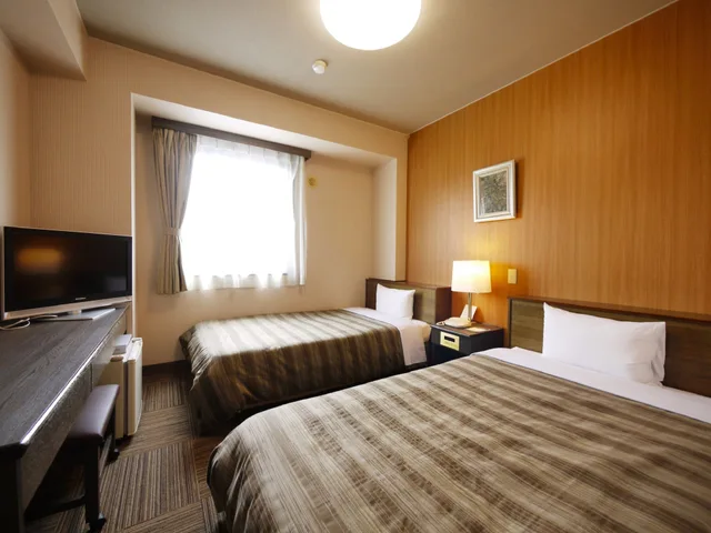 غرفة بسريرين منفصلين، Hotel Route-Inn Court Minami Matsumoto 2/6