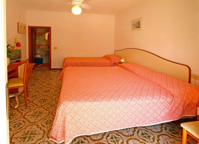 Room, Triple, HOTEL PARK CALITTO 1/3