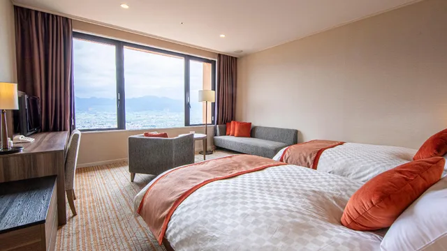 غرفة قياسية بسريرين منفصلين بإطلالة على الجبل، Fruit Park Fujiya Hotel 1/1