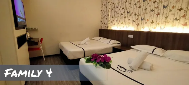 Family, 2 Queen Beds, Smile Hotel Cheras Pudu KL Kuala Lumpur 2/3