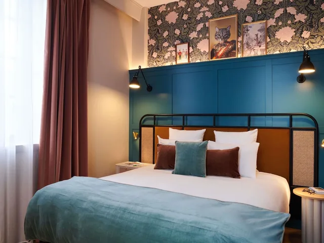 Josephine, Junior Suite, King Bed, Sofa، Square Lodge Hotel La Roche sur Yon - Handwritten Collection 1/4