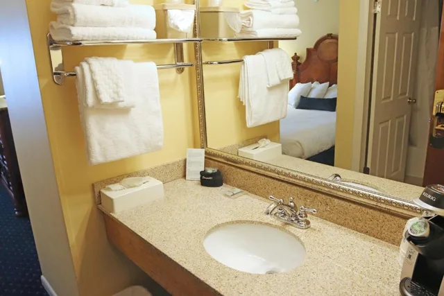 غرفة بسرير كينج، Best Western White House Inn 7/10