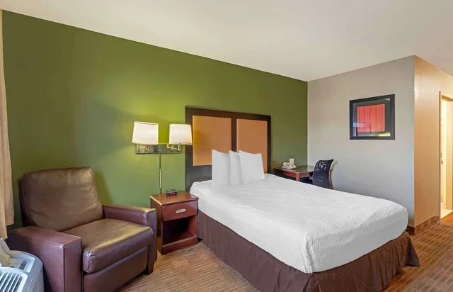 استوديو بسرير كوين لذوي الإعاقة، Extended Stay America Chicago- Woodfield Mall-Convention Ctr 2/3