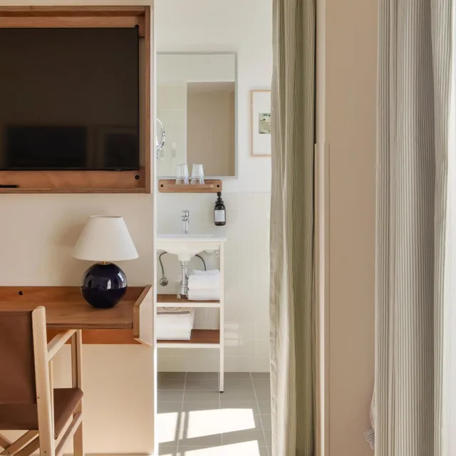 غرفة مزدوجة بشرفة، Alfred Hotels Paris Gare du Nord 8/8