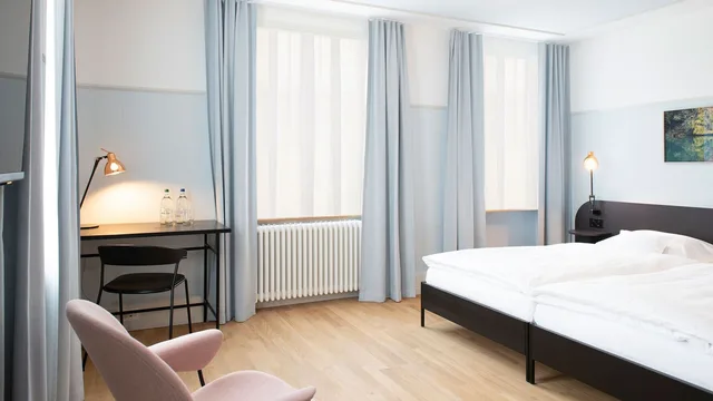 Plus, Twin Beds، Hotel Schützen 2/3