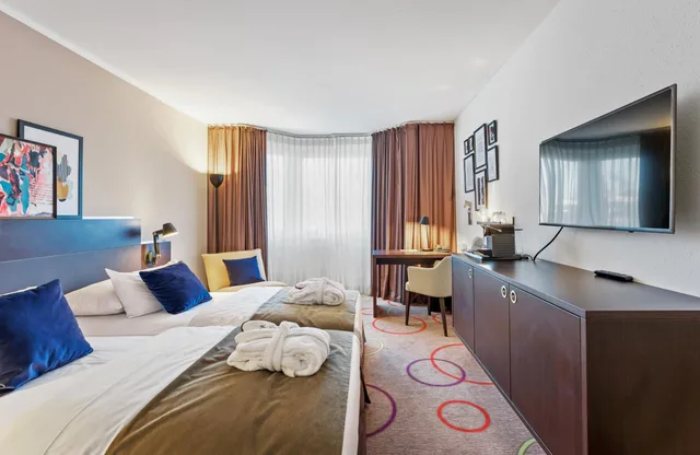 غرفة سوبيريور بسرير كوين، Leonardo Hotel Hannover Medical Park 1/10