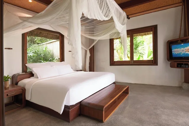 Lagoon, Pool, Villa, Single, King Bed, L Alya Ninh Van Bay 1/3