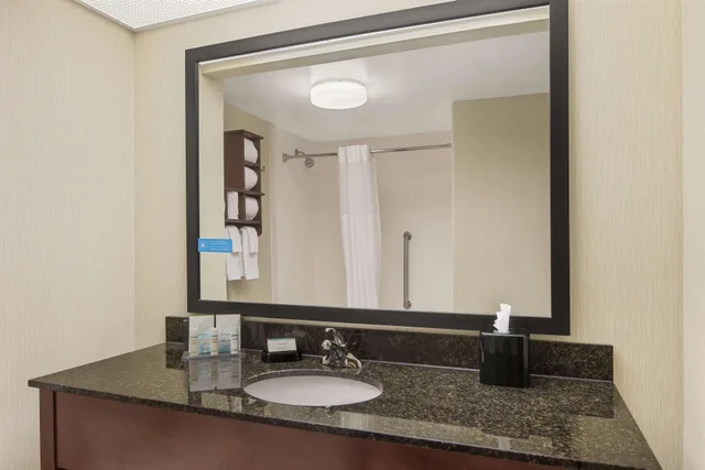 غرفة بسرير مزدوج، Hampton Inn Richmond-Sw Hull Street 4/4
