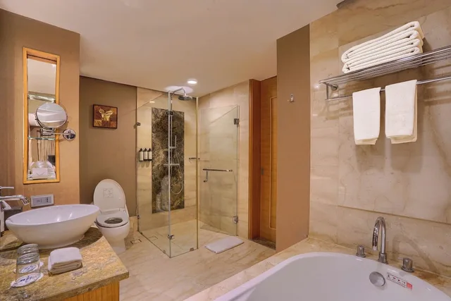 غرفة غراند ديلوكس بسرير فردي، Wyndham Surabaya City Centre 5/5