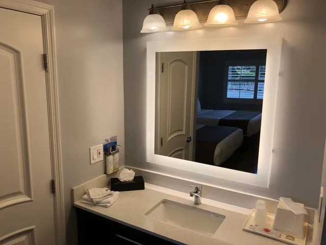 غرفة بسريرين كوين، Pacific Inn Monterey 9/9