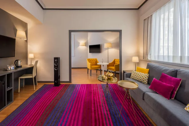 Premium, Gran Via View، Hotel Madrid Plaza Espana Affiliated by Melia 5/8