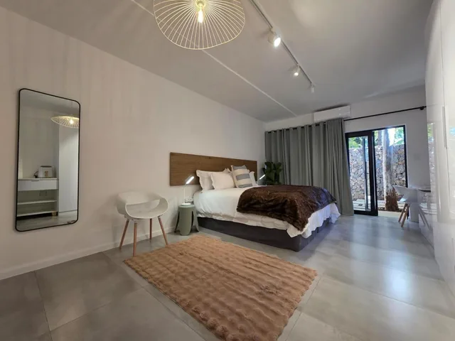 جناح فاخر بسرير مزدوج مع أريكة، 440 Brooklyn 1/1