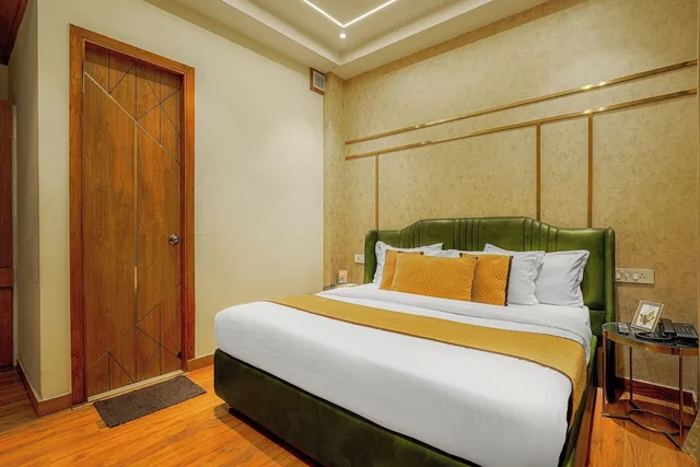 غرفة بريميوم بسرير كينج، INDUS HOTEL 3/10