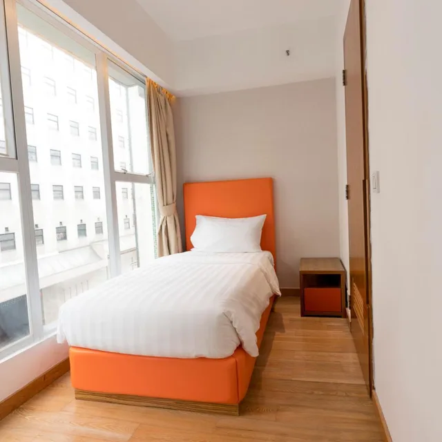Deluxe, Triple, Homy Residence Hongkong 2/10