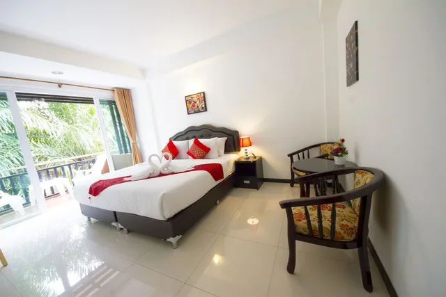 غرفة ديلوكس بسرير مزدوج بشرفة، Th Beach Hotel 2/3