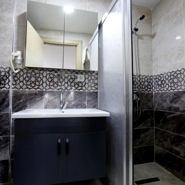 غرفة كبيرة بسرير مزدوج، Diamond Nisantasi Hotel 3/5