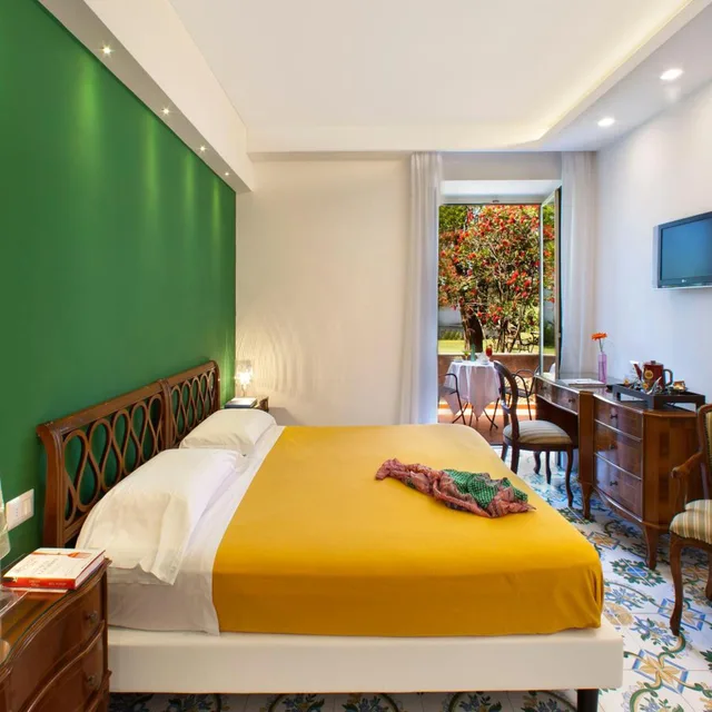 غرفة بسرير مزدوج أو سريرين منفصلين بشرفة، Hotel Alpha 5/10
