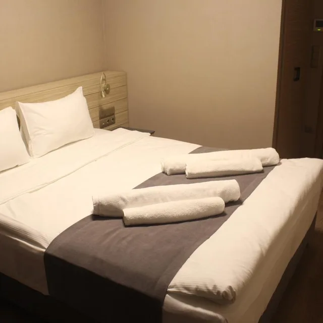 1 Bedroom, Apartment, Sofa, Endless Comfort Hotel Taksim 3/8