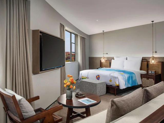 غرفة بسرير كينج، DongFengYun Hotel Mi'Le - MGallery Collection 1/3