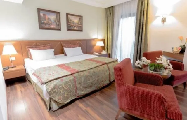 جناح تنفيذي بسرير مزدوج، King S Suites Hotel Beirut 3/6