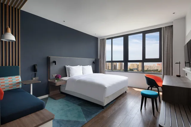 غرفة بسرير كينج، Holiday Inn Express Chengdu Longquanyi North 3/7