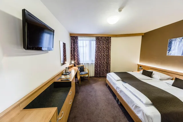 غرفة بسرير كينج بإطلالة على المدينة، Archibald City Hotel 6/10
