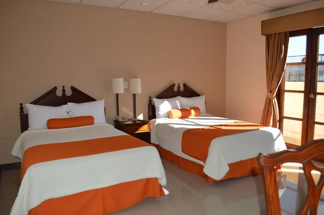 غرفة سوبيريور بسريرين منفصلين، Hotel Royal Palace 2/3