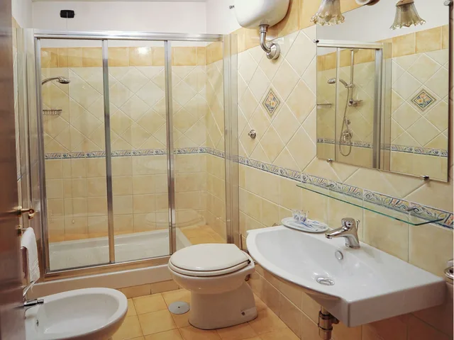 غرفة غراند ثلاثية بثلاثة أسرّة، Barbato Hotel 4/7