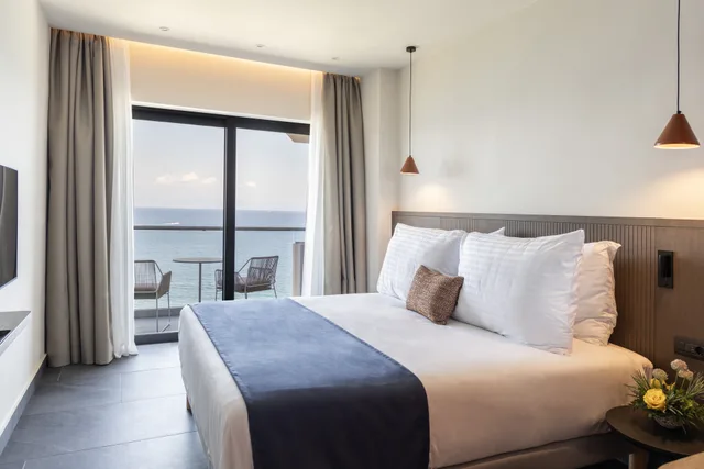 Double Room Superior Front Sea View، Valmar Corfu 1/2