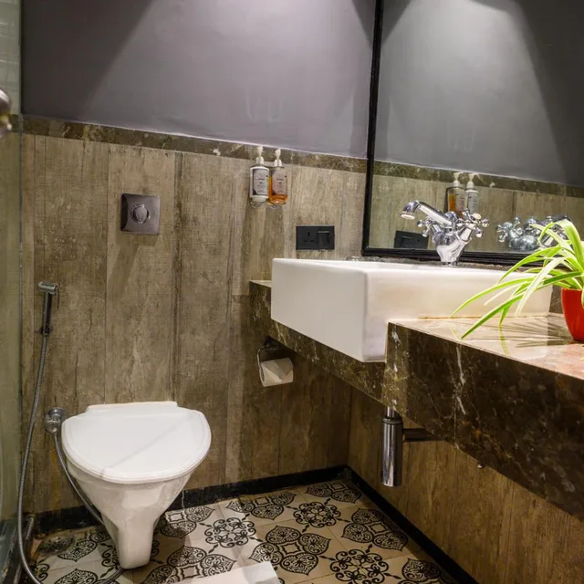 Heritage Cabin with Deck، Polo Floatel Kolkata 9/10