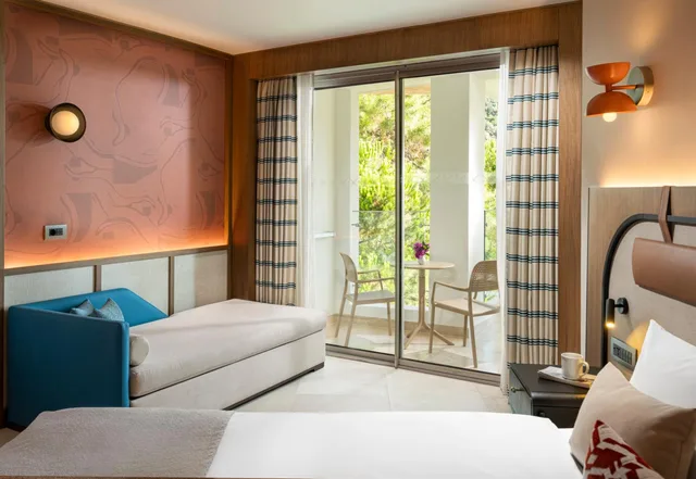 Deluxe, Side Sea View، Liberty Lykia 2/4
