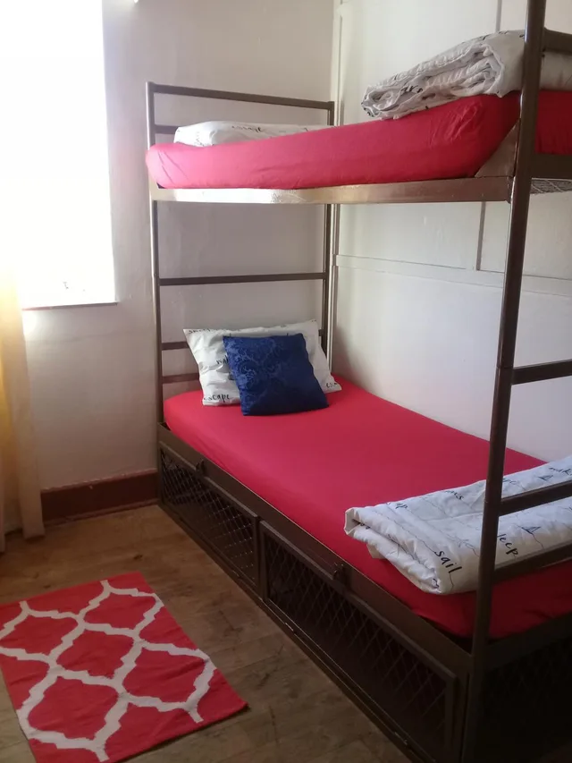 غرفة بسريرين منفصلين وأسرّة بطابقين، Lighthouse Farm Backpackers Lodge 1/1