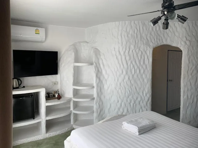 غرفة بسرير مزدوج بشرفة، Harrys Steakhouse & Beach Hotel 4/4