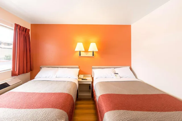 غرفة رباعية، Motel6 Klamath Falls, OR 3/10