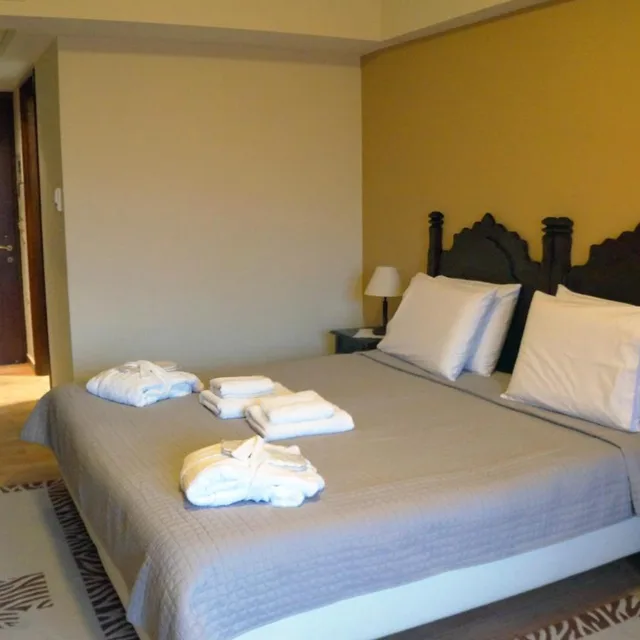 غرفة ديلوكس بسرير مزدوج أو سريرين منفصلين، MELEGOS HOTEL 4/8