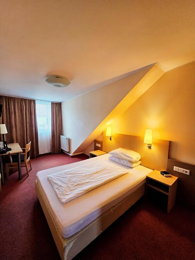 غرفة ديلوكس مفردة، Hotel Petersburg 7/9