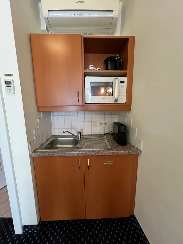 استوديو بسرير كينج، Suite Hotel 900 M Zur Oper 3/3