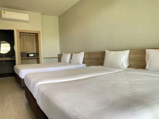 فيلا ديلوكس بسرير مزدوج وسريرين منفصلين، Rayong Chalet Resort 6/10