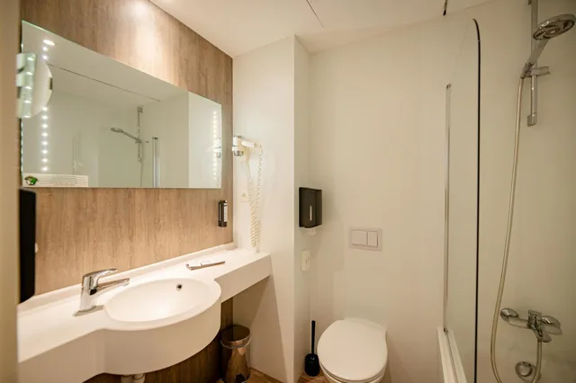 Executive, King Bed, HOTEL CASTEAU RESORT MONS 6/6