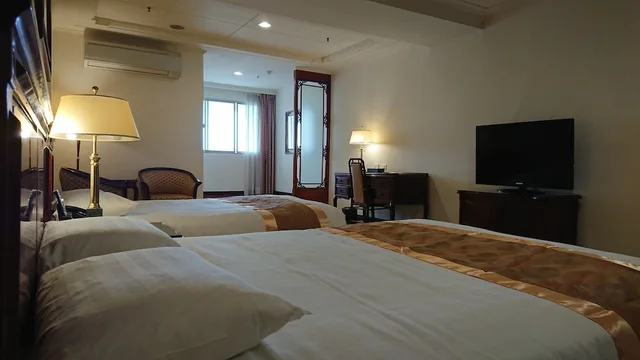 غرفة كلاسيكية رباعية بسريرين مزدوجين، King Apos S Paradise Hotel 8/10
