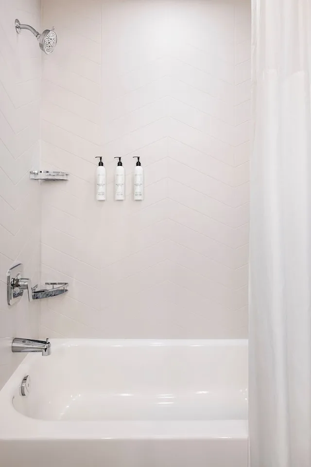 room, 2 queen beds, mountain view, Fairfield Inn & Suites West Kelowna 3/3