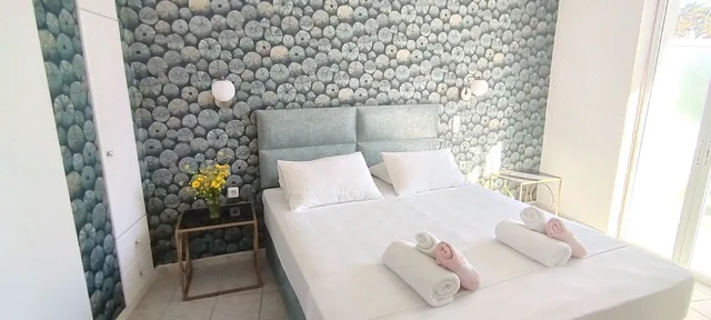شقة اقتصادية بسرير كوين بغرفة نوم واحدة مع أريكة، Villa Daizy 4/10