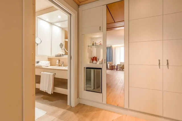 جناح جونيور بسرير مزدوج وسريرين منفصلين، Smy Carlos V Wellness & Spa Alghero 5/6