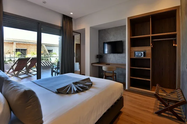 جناح سوبيريور بسرير كينج مع أريكة، Ocean Park Hotel, Premium Suites & Wellness 2/6
